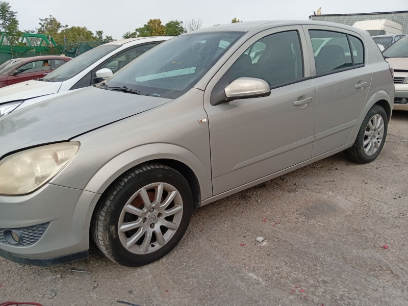 opel astra h (a04) del año 2007