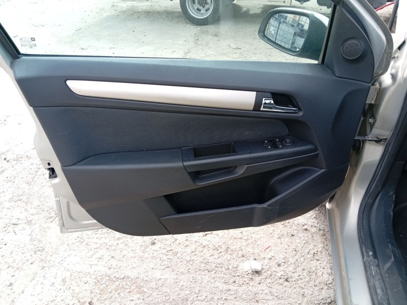 opel astra h (a04) del año 2007