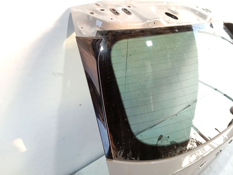 Recambio de porton trasero para skoda kamiq (nw4) 1.0 tsi referencia OEM IAM 658827023B  