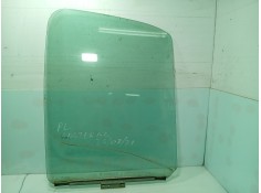Recambio de luna delantera derecha para renault master ii phase 2 caja cerrada referencia OEM IAM   