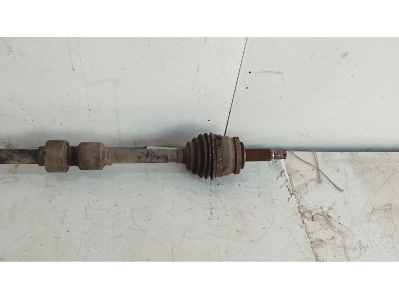 Recambio de transmision delantera derecha para hyundai i30 (fd) 1.6 crdi referencia OEM IAM 495002L210  