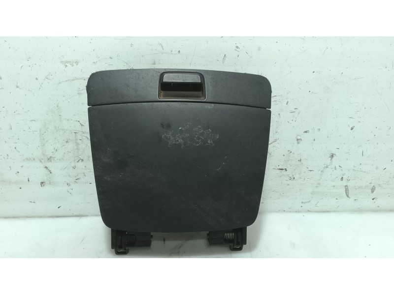 Recambio de moldura para hyundai i30 (fd) 1.6 crdi referencia OEM IAM 847702L000XP  