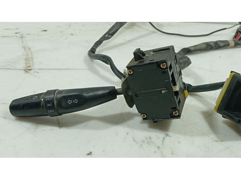 Recambio de mando intermitentes para kia joice ls referencia OEM IAM 44331A2530  