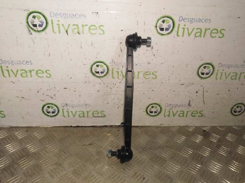 Recambio de bieleta estabilizadora delantera derecha para  referencia OEM IAM TC879  