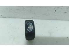 Recambio de mando elevalunas delantero derecho para renault clio ii (bb_, cb_) 1.9 d (b/cb0e, bb0j) referencia OEM IAM    2