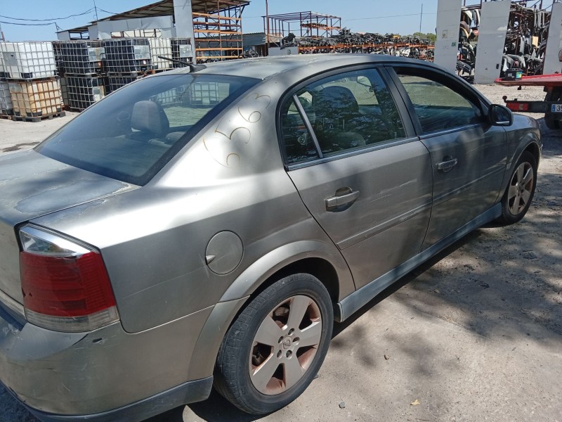 opel vectra c (z02) del año 2004