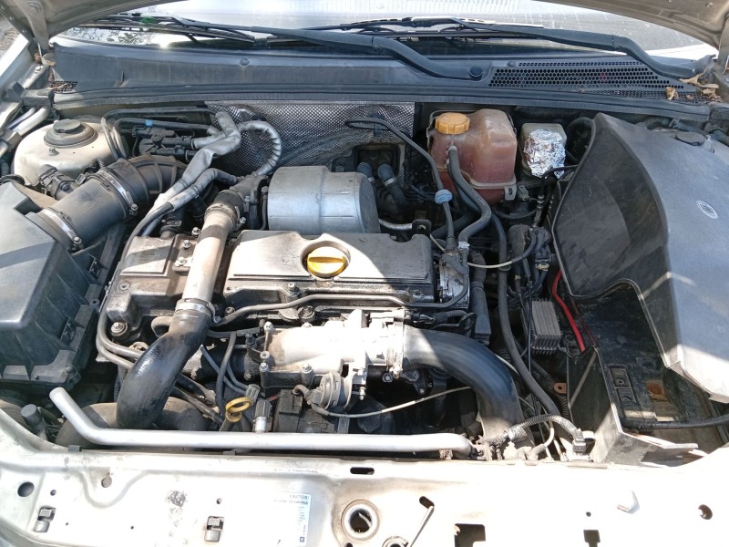 opel vectra c (z02) del año 2004