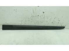 Recambio de moldura para renault clio iii (br0/1, cr0/1) 1.5 dci (c/br0g, c/br1g) referencia OEM IAM   