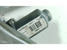 Recambio de elevalunas delantero derecho para renault clio iii (br0/1, cr0/1) 1.5 dci (c/br0g, c/br1g) referencia OEM IAM    2