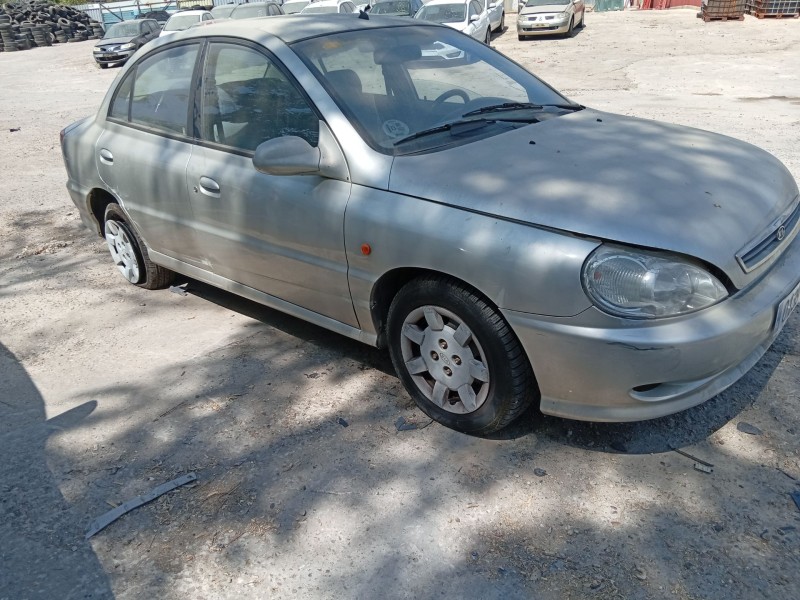 kia rio i sedán (dc_) del año 2002