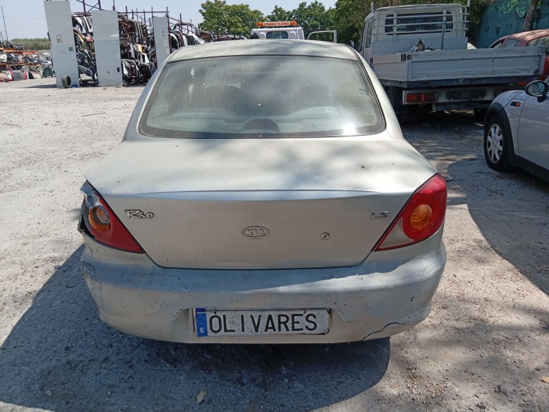 kia rio i sedán (dc_) del año 2002