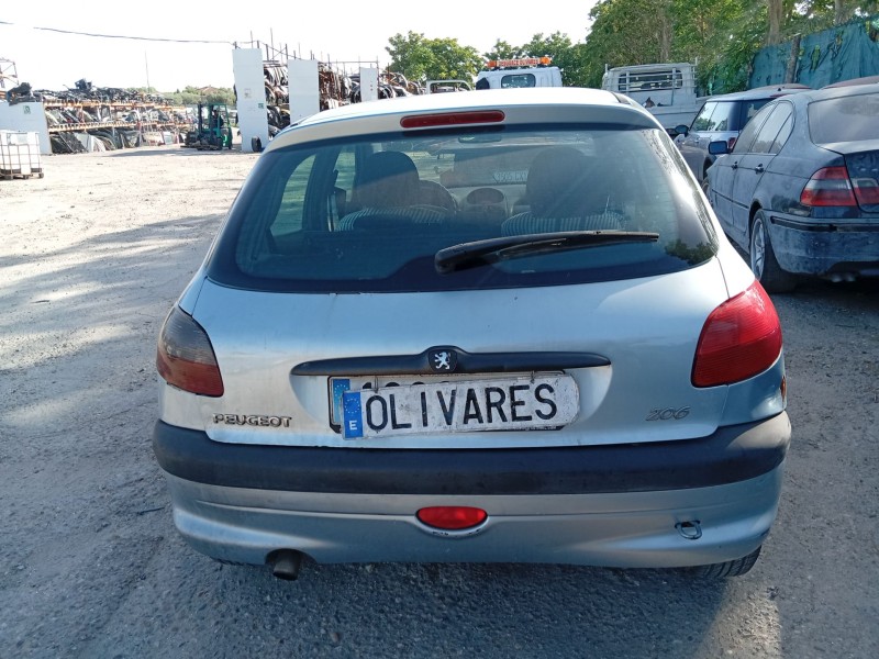 peugeot 206 hatchback (2a/c) del año 2001