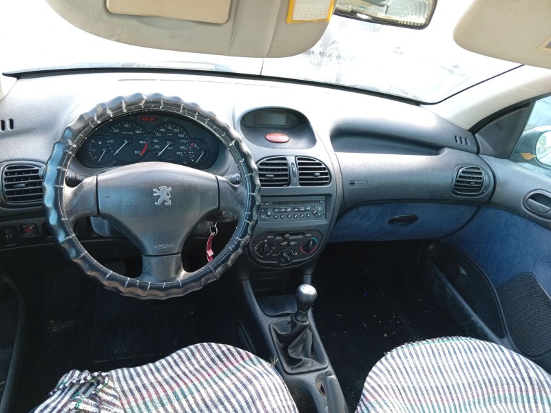 peugeot 206 hatchback (2a/c) del año 2001
