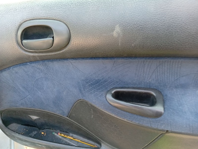 peugeot 206 hatchback (2a/c) del año 2001