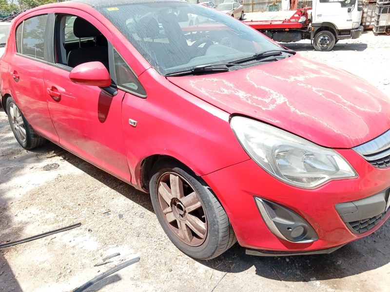 opel corsa d (s07) del año 2012