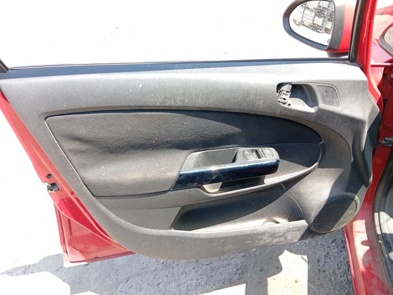 opel corsa d (s07) del año 2012