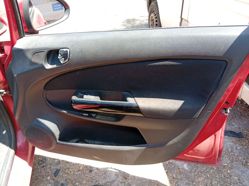 opel corsa d (s07) del año 2012