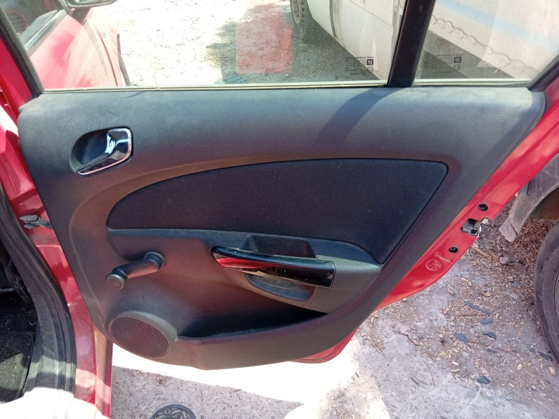 opel corsa d (s07) del año 2012
