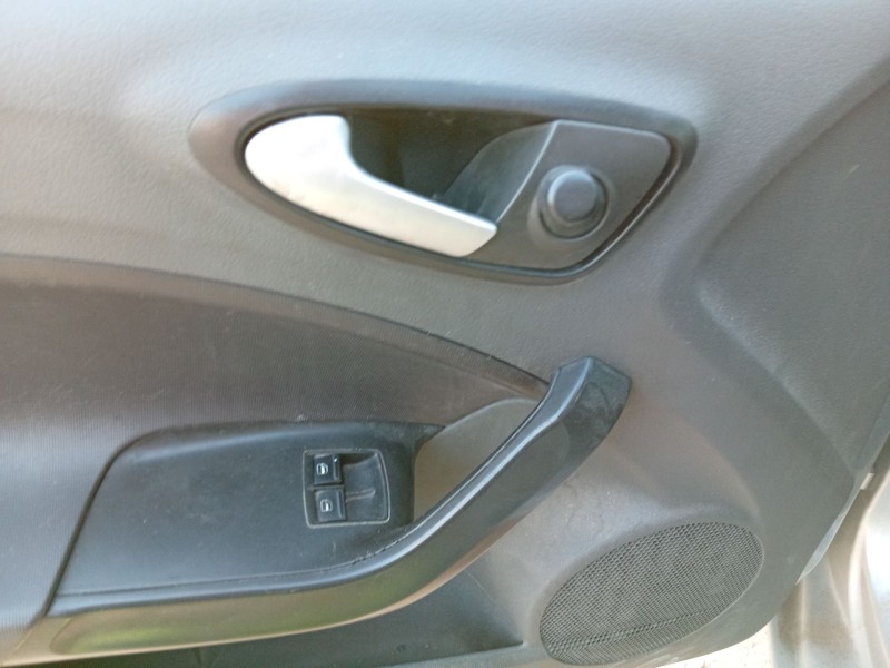 seat ibiza iv sc (6j1, 6p5) del año 2010