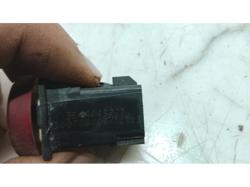Recambio de warning para peugeot partner monospace (5_, g_) 1.6 hdi 75 referencia OEM IAM   