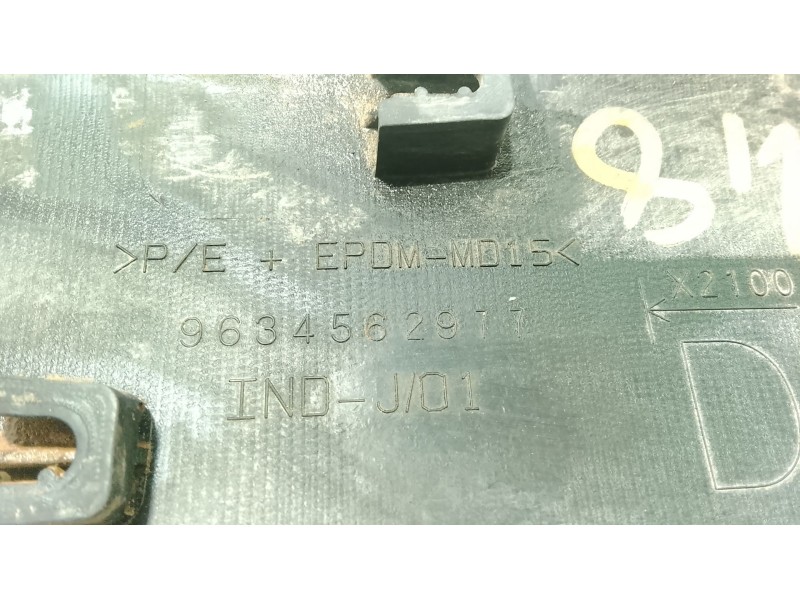 Recambio de moldura para peugeot partner monospace (5_, g_) 1.6 hdi 75 referencia OEM IAM   
