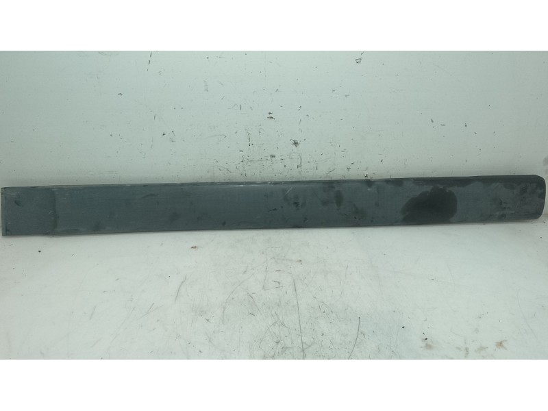Recambio de moldura para peugeot partner monospace (5_, g_) 1.6 hdi 75 referencia OEM IAM   