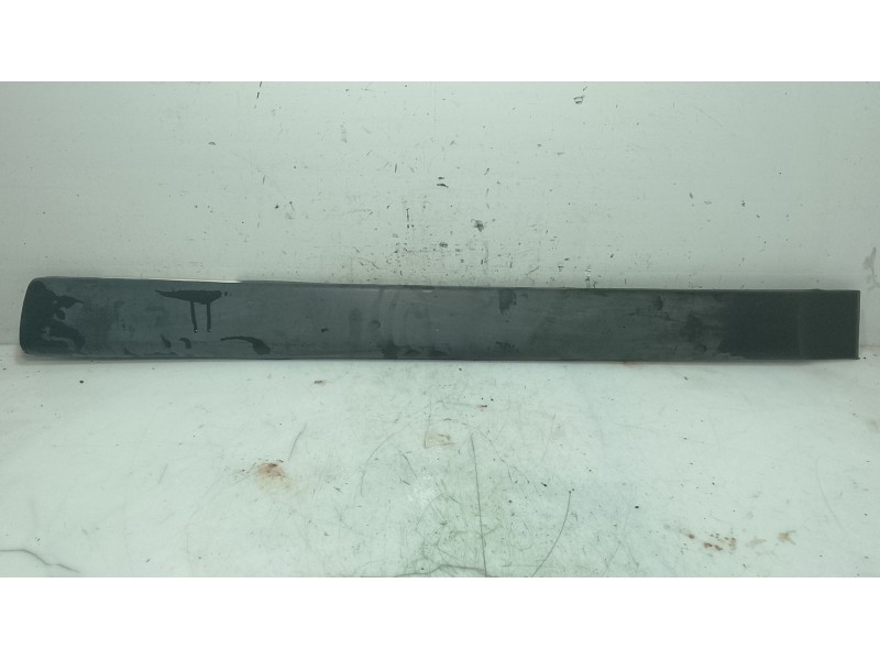 Recambio de moldura para peugeot partner monospace (5_, g_) 1.6 hdi 75 referencia OEM IAM   
