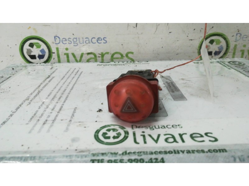 Recambio de warning para renault twingo (co6)    |   0.93 - 0.07 | 1993 - 2007 referencia OEM IAM 06016  