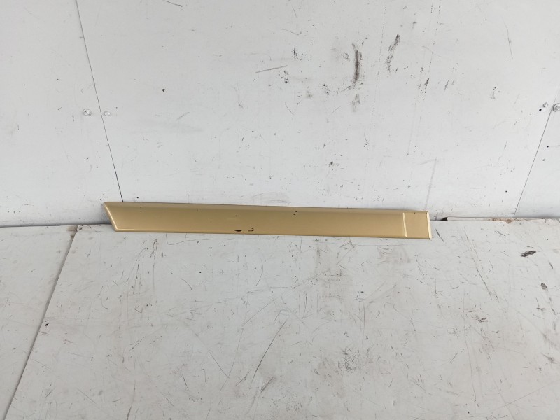 Recambio de moldura para citroën c4 grand picasso i (ua_) 1.6 hdi referencia OEM IAM   
