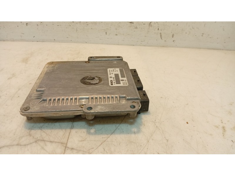 Recambio de centralita motor uce para citroën xsara break referencia OEM IAM 9646217180 EDC15C2 0281010962