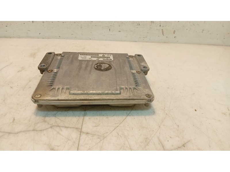 Recambio de centralita motor uce para citroën xsara break referencia OEM IAM 9646217180 EDC15C2 0281010962