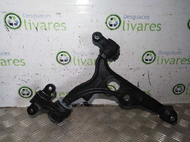 Recambio de brazo suspension inferior delantero derecho para  referencia OEM IAM D120095  