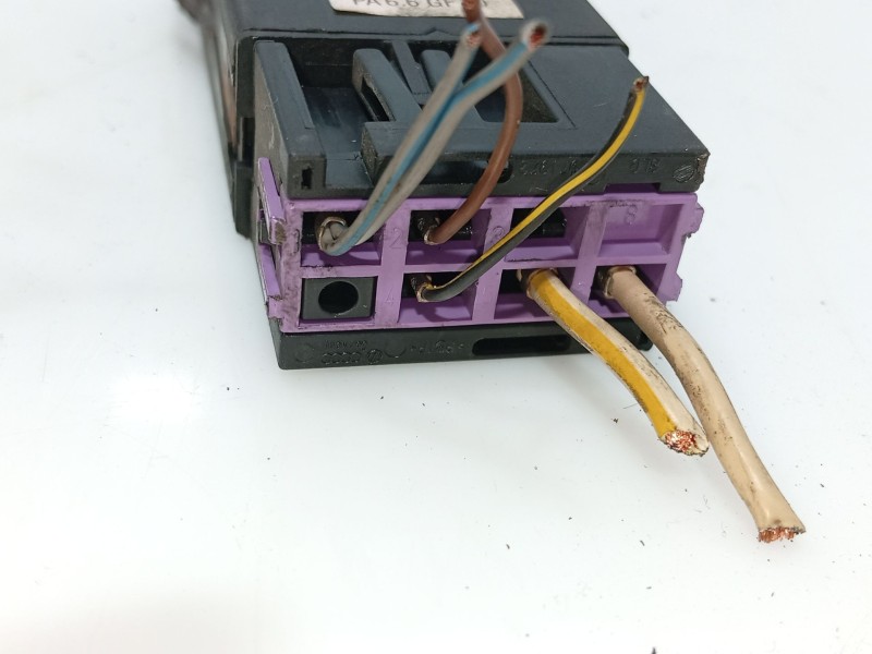 Recambio de interruptor para volkswagen passat b5.5 (3b3) 1.9 tdi referencia OEM IAM   