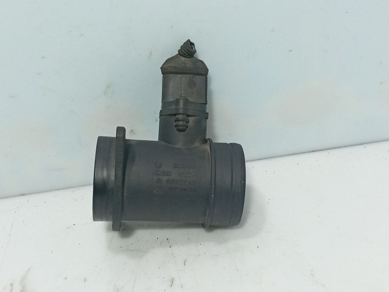 Recambio de caudalimetro para volkswagen passat b5.5 (3b3) 1.9 tdi referencia OEM IAM   