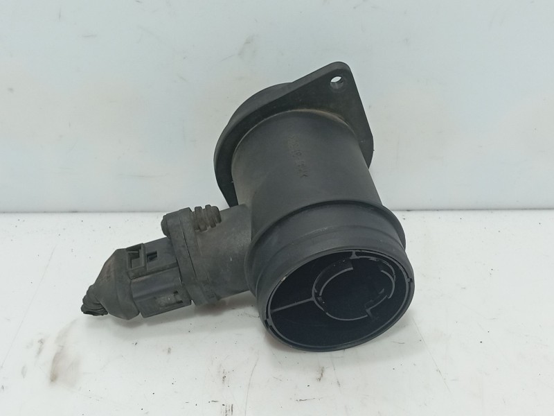 Recambio de caudalimetro para volkswagen passat b5.5 (3b3) 1.9 tdi referencia OEM IAM   