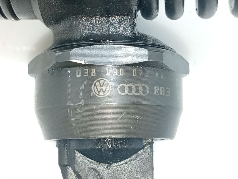 Recambio de inyector para volkswagen passat b5.5 (3b3) 1.9 tdi referencia OEM IAM   