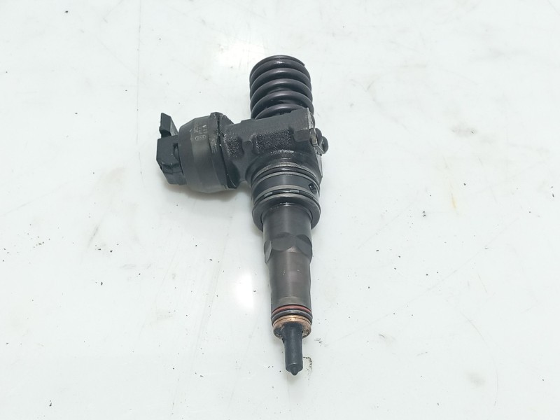 Recambio de inyector para volkswagen passat b5.5 (3b3) 1.9 tdi referencia OEM IAM   