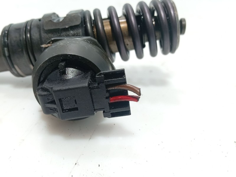 Recambio de inyector para volkswagen passat b5.5 (3b3) 1.9 tdi referencia OEM IAM   