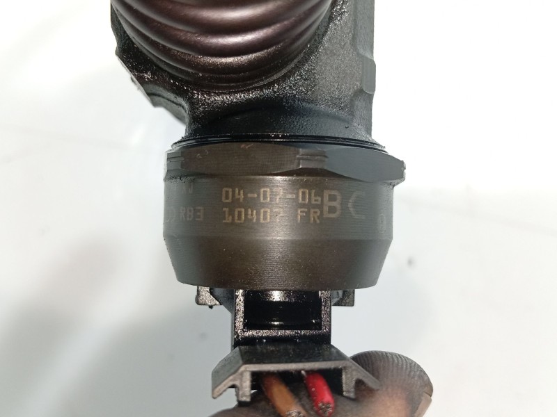 Recambio de inyector para volkswagen passat b5.5 (3b3) 1.9 tdi referencia OEM IAM   