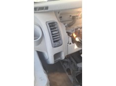 Recambio de aireador lateral izquierdo para nissan primastar autobús (x83) dci 80 referencia OEM IAM   