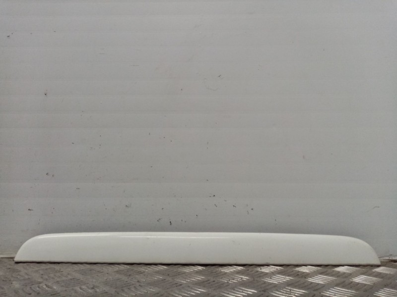 Recambio de moldura para citroën berlingo 1.9 diesel referencia OEM IAM 9619491377  
