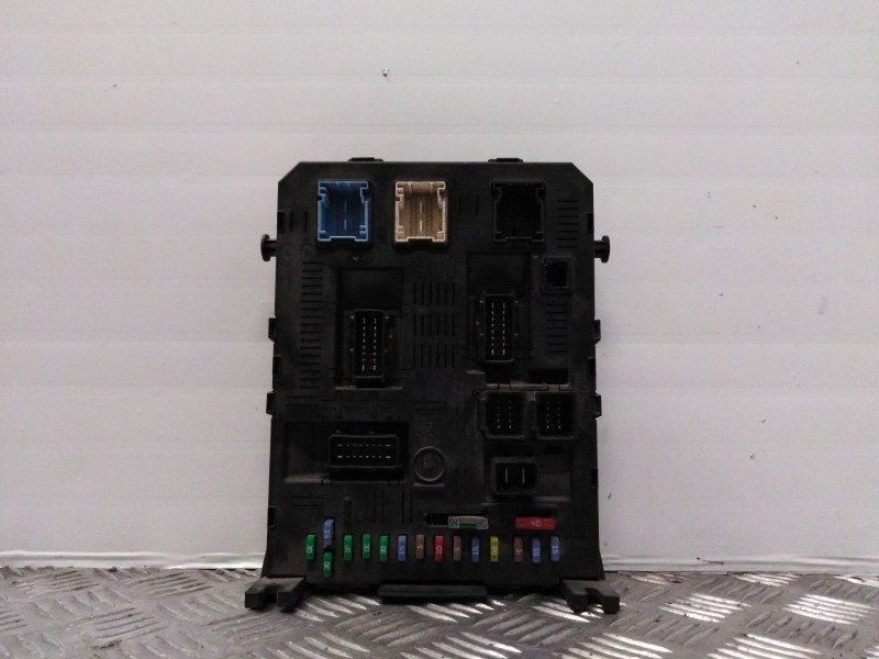 Recambio de modulo electronico para citroën c5 berlina collection referencia OEM IAM 9661940480 BSI 2204 H05 