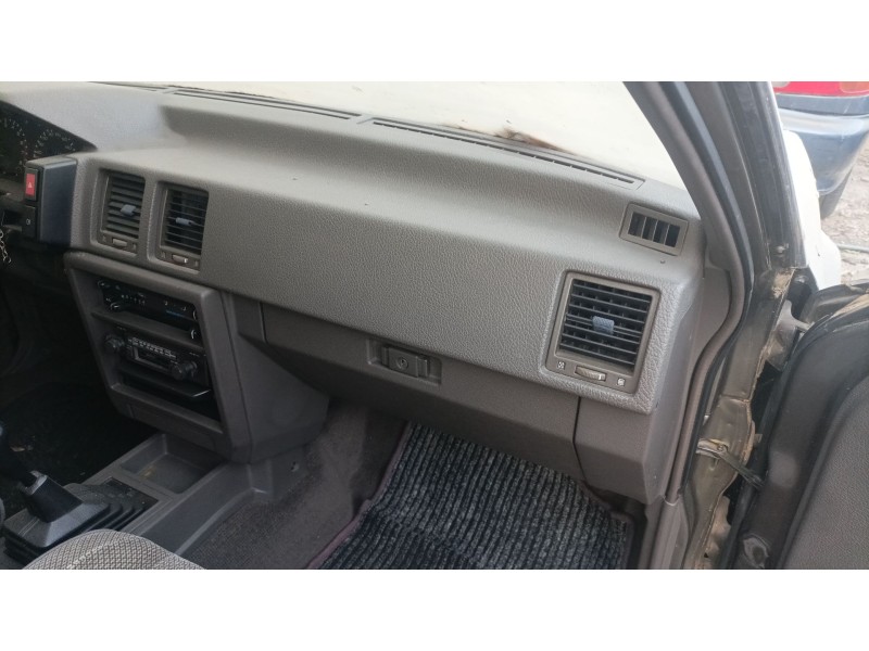 Recambio de salpicadero para nissan bluebird (t72 , t12, u12) 2.0 i (hlt72, t12) referencia OEM IAM   