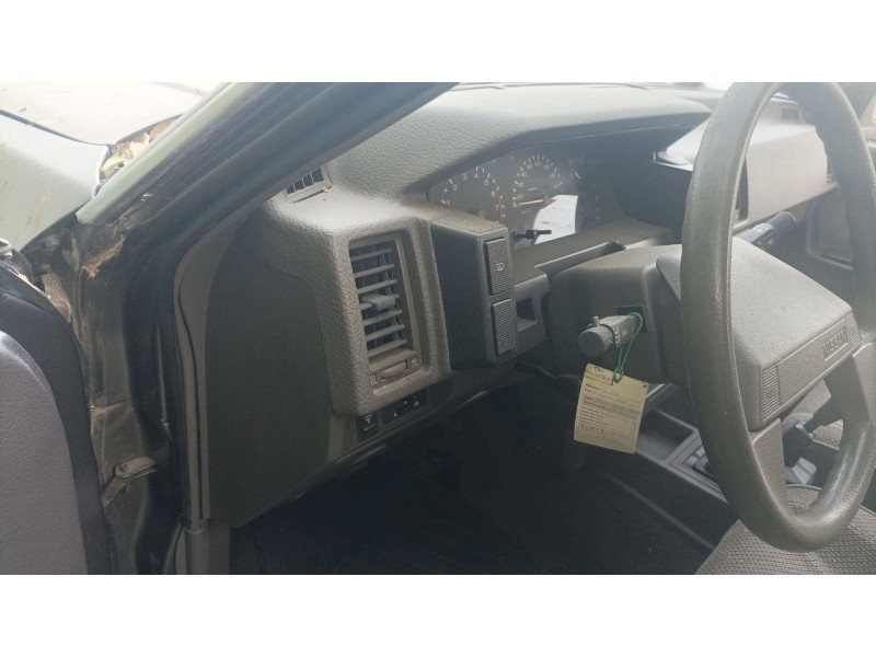 Recambio de salpicadero para nissan bluebird (t72 , t12, u12) 2.0 i (hlt72, t12) referencia OEM IAM   