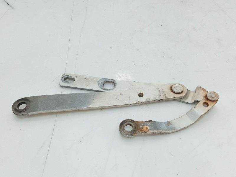 Recambio de bisagra capot delantero derecho para peugeot 205 furgoneta/hatchback 1.8 d referencia OEM IAM   