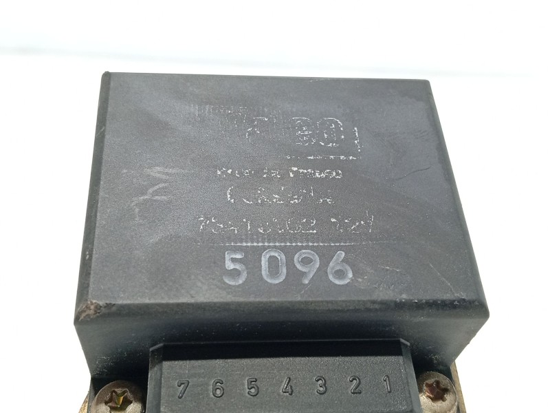 Recambio de modulo electronico para peugeot 205 furgoneta/hatchback 1.8 d referencia OEM IAM   