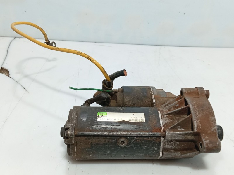 Recambio de motor de arranque para peugeot 205 furgoneta/hatchback 1.8 d referencia OEM IAM   