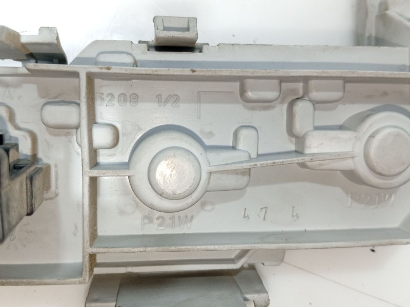 Recambio de portalamparas para opel vectra c (z02) 2.0 dti 16v (f69) referencia OEM IAM   