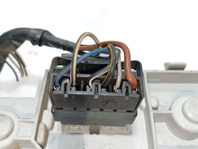 Recambio de portalamparas para opel vectra c (z02) 2.0 dti 16v (f69) referencia OEM IAM   