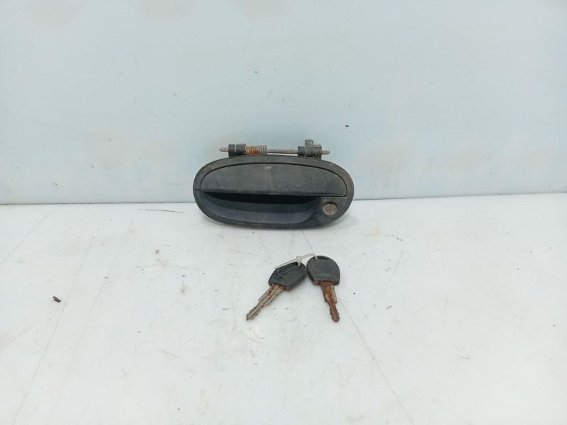 Recambio de maneta exterior delantera izquierda para chevrolet matiz 0.8 cat referencia OEM IAM   